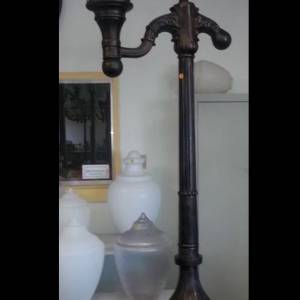 Side Saddle Coranado Lamp Post