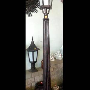 St. Charles Short Lamp with Royal Top