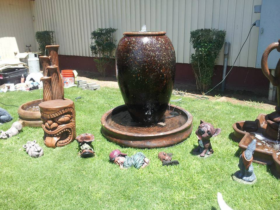 Tall Ceramic Pot Fountan